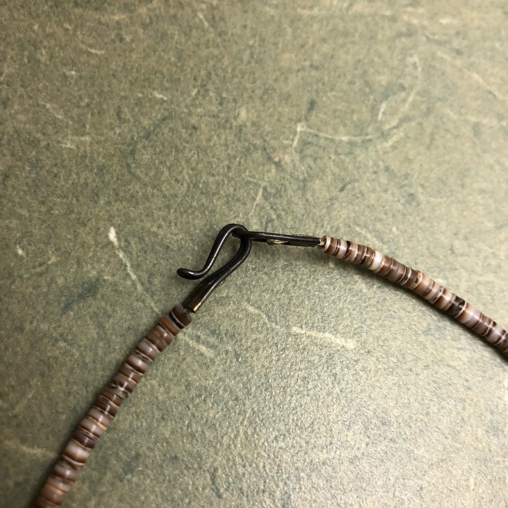 Shell choker - Picture 3 of 3